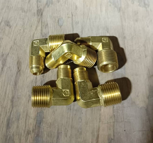 Elbow 3/8 x 1/2 Flare